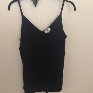 🎒 Black tank top